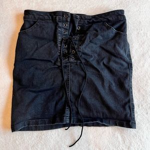 ✿ Forever 21 — jean skirt — S